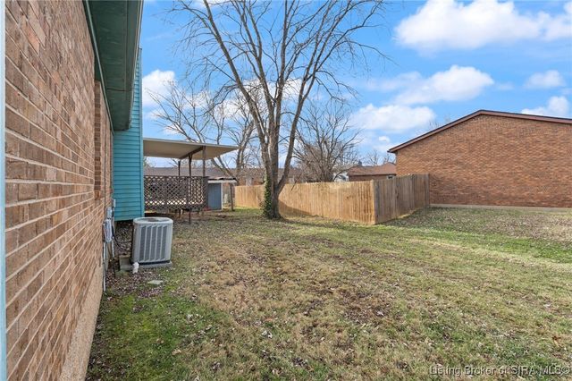 4601 Dunbar Drive, Jeffersonville, IN 47130