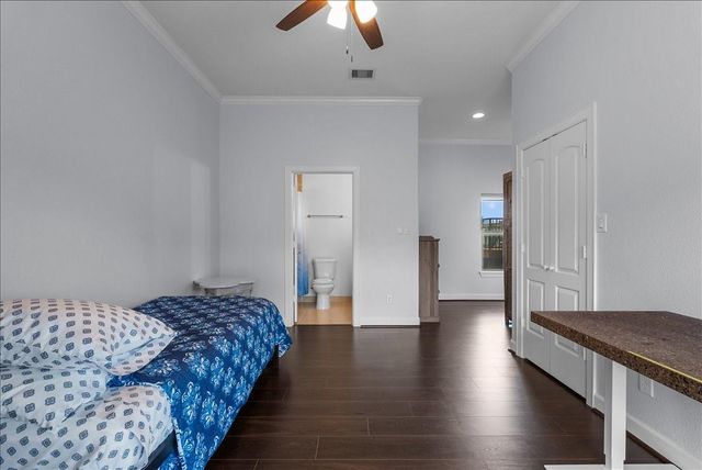 202 Debbie Lane, San Leon, TX 77539