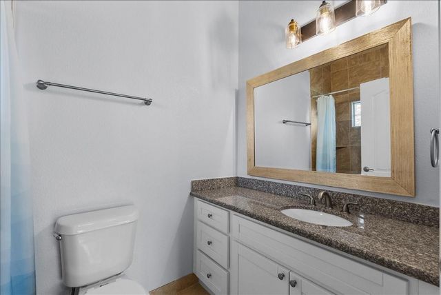 202 Debbie Lane, San Leon, TX 77539