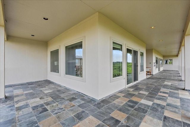 202 Debbie Lane, San Leon, TX 77539
