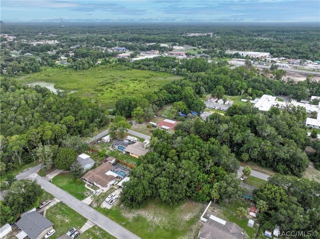 1124 NE 1st Terrace, Crystal River, FL 34429