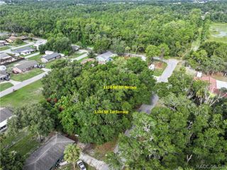 1124 NE 1st Terrace, Crystal River, FL 34429