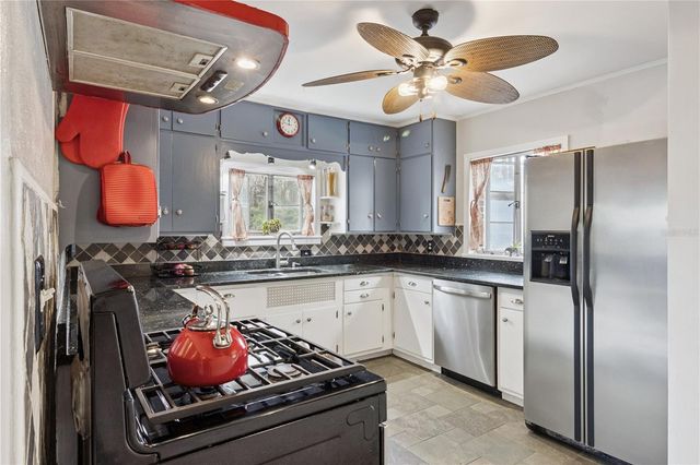 998 CAMPBELL AVENUE, Lake Wales, FL 33853