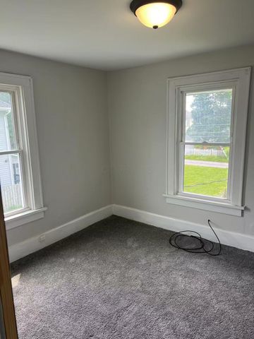 1221 Atcheson Street, Columbus, OH 43203
