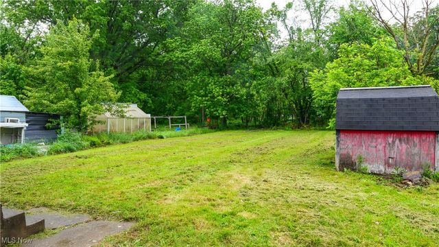 11344 Walnut Avenue NE, Alliance, OH 44601