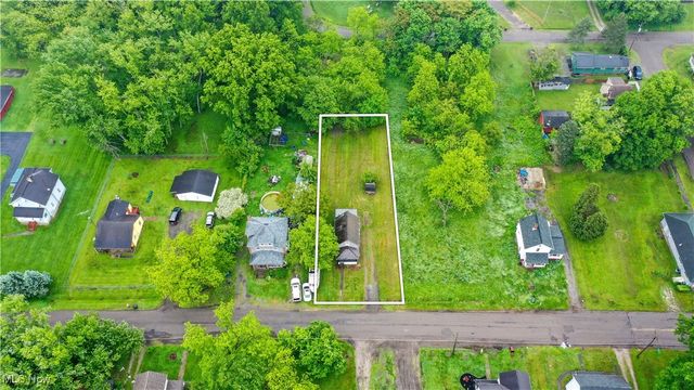 11344 Walnut Avenue NE, Alliance, OH 44601