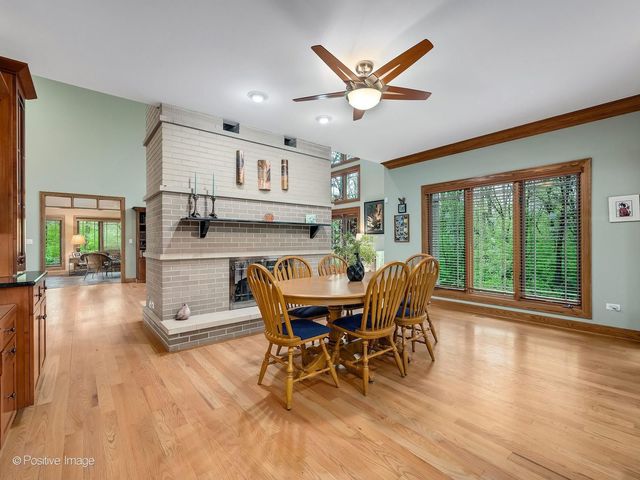13001 Ravine Drive, Lemont, IL 60439