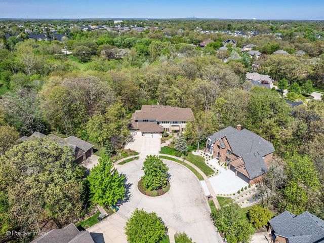13001 Ravine Drive, Lemont, IL 60439