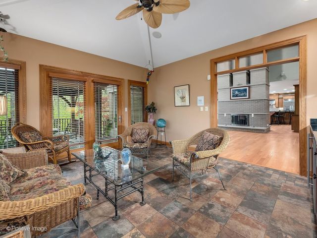 13001 Ravine Drive, Lemont, IL 60439