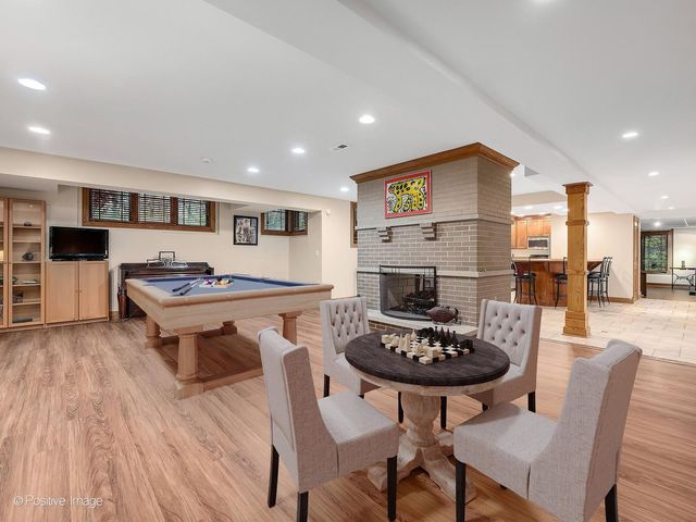 13001 Ravine Drive, Lemont, IL 60439
