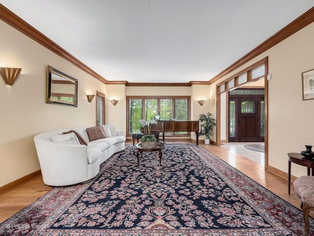 13001 Ravine Drive, Lemont, IL 60439