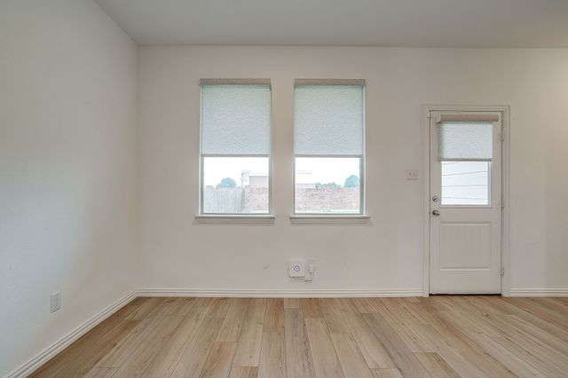 1605 River Crossing Drive, Anna, TX 75409