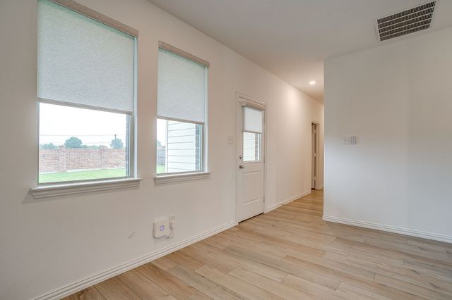 1605 River Crossing Drive, Anna, TX 75409