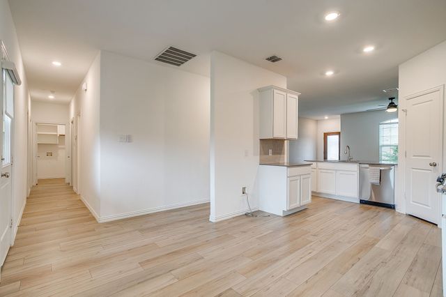 1605 River Crossing Drive, Anna, TX 75409