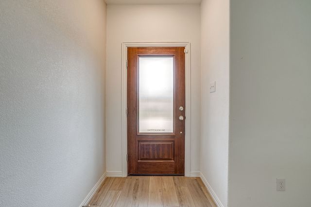 1605 River Crossing Drive, Anna, TX 75409