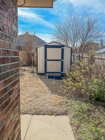 720 SW 155th Place, Oklahoma City, OK 73170