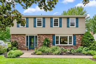 3179 Meadowridge COURT, Hampton, PA 15044