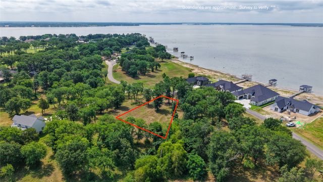 759 Sunset Court, Mabank, TX 75143