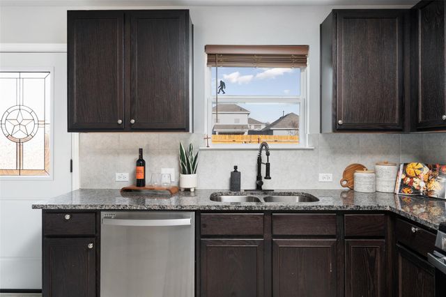 248 Witchhazel WAY, San Marcos, TX 78666