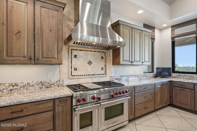 6342 W Sunlit Bridge Place, Marana, AZ 85658