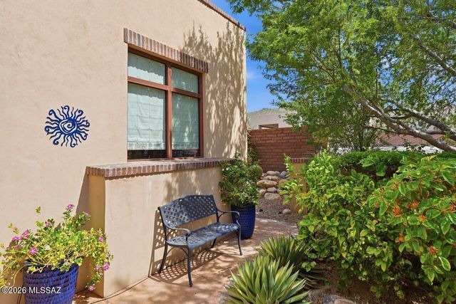 6342 W Sunlit Bridge Place, Marana, AZ 85658
