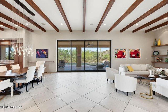 6342 W Sunlit Bridge Place, Marana, AZ 85658