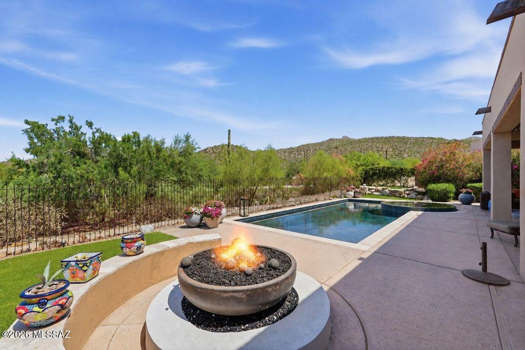 6342 W Sunlit Bridge Place, Marana, AZ 85658