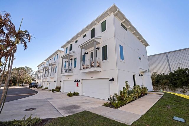 4749 LEGACY PARK DRIVE, Tampa, FL 33611