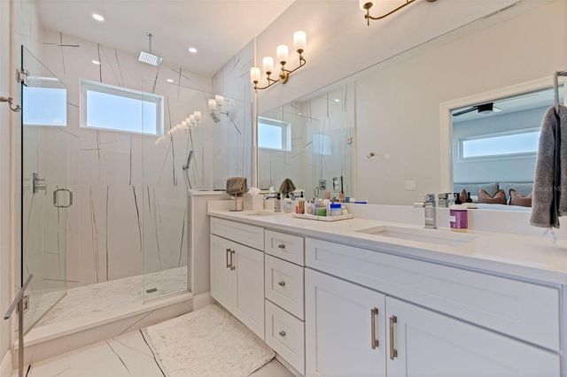 4749 LEGACY PARK DRIVE, Tampa, FL 33611