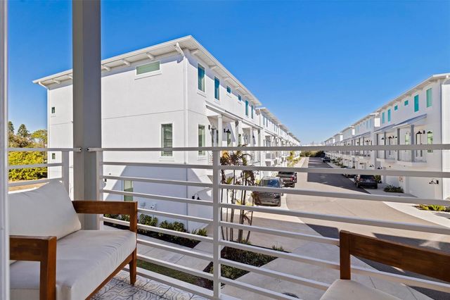 4749 LEGACY PARK DRIVE, Tampa, FL 33611