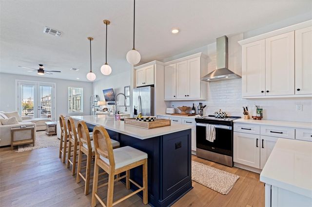 4749 LEGACY PARK DRIVE, Tampa, FL 33611