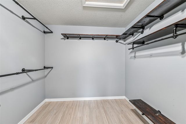 507 Limerock NW, Cedar Rapids, IA 52405