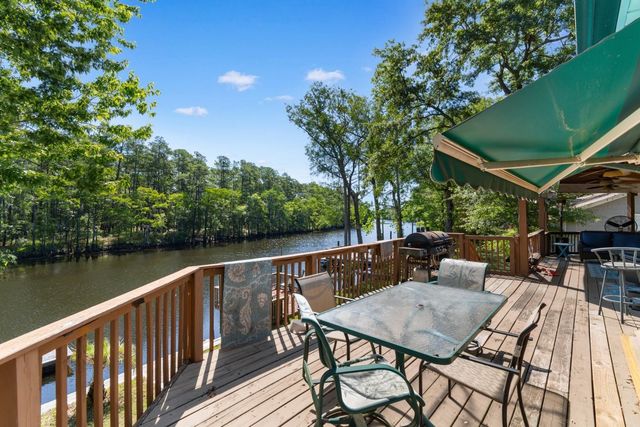 455 River Rd., Conway, SC 29526