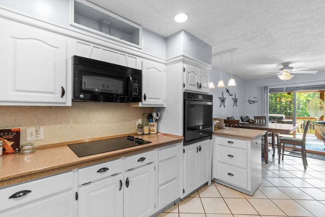 455 River Rd., Conway, SC 29526
