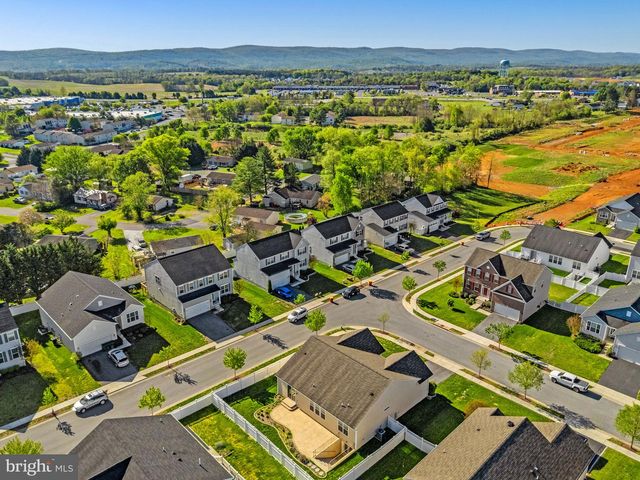 181 SPARKLING BROOK RD, Ranson, WV 25438