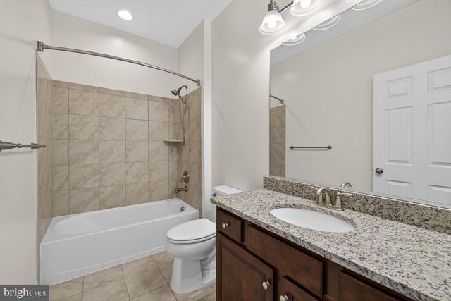 181 SPARKLING BROOK RD, Ranson, WV 25438