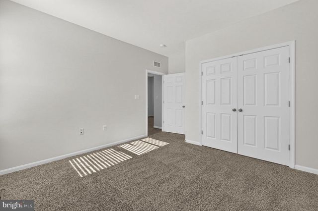 181 SPARKLING BROOK RD, Ranson, WV 25438