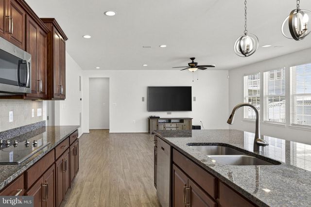 181 SPARKLING BROOK RD, Ranson, WV 25438