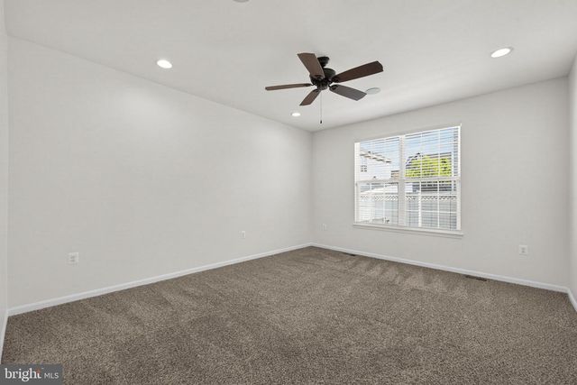 181 SPARKLING BROOK RD, Ranson, WV 25438