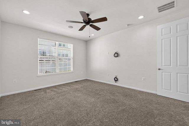 181 SPARKLING BROOK RD, Ranson, WV 25438