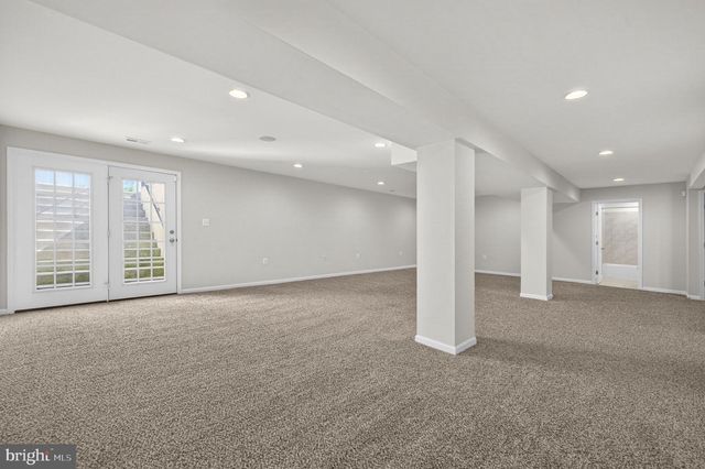 181 SPARKLING BROOK RD, Ranson, WV 25438