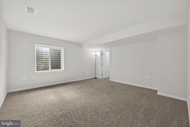 181 SPARKLING BROOK RD, Ranson, WV 25438