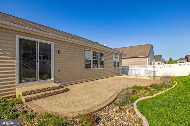 181 SPARKLING BROOK RD, Ranson, WV 25438