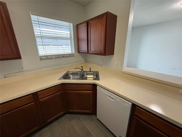 1567 BLUE MAGNOLIA ROAD, Brandon, FL 33510