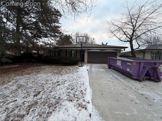 2956 Charity Drive, Sterling Heights, MI 48310