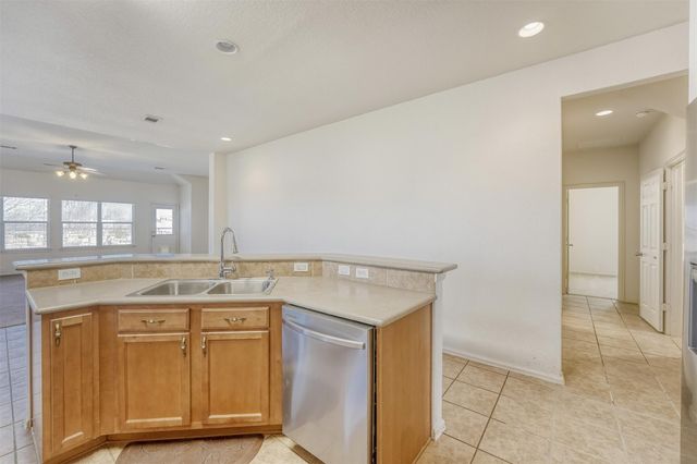 148 Hoot Owl LN N, Leander, TX 78641