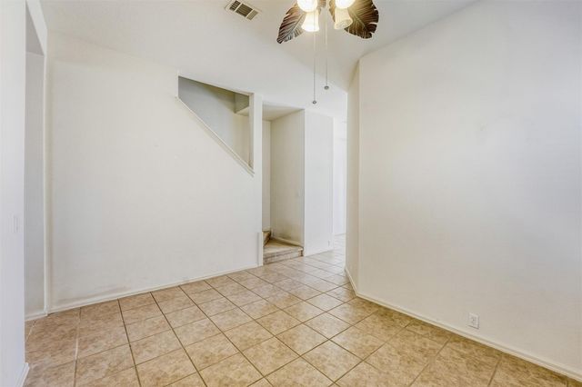 148 Hoot Owl LN N, Leander, TX 78641