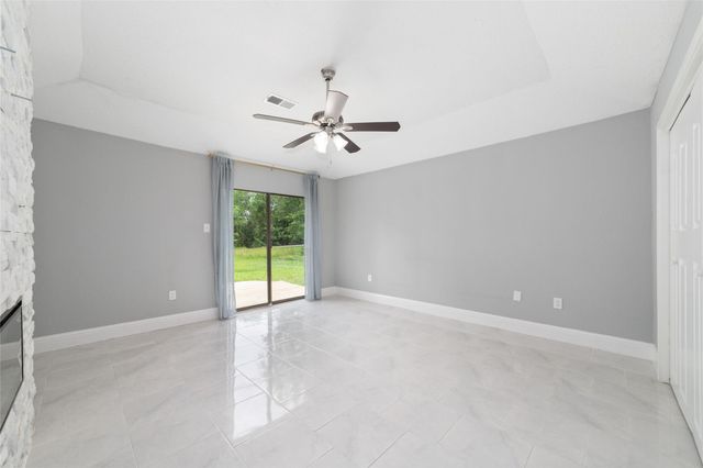 16611 N Quadrant Court, Crosby, TX 77532