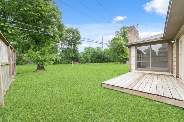 16611 N Quadrant Court, Crosby, TX 77532