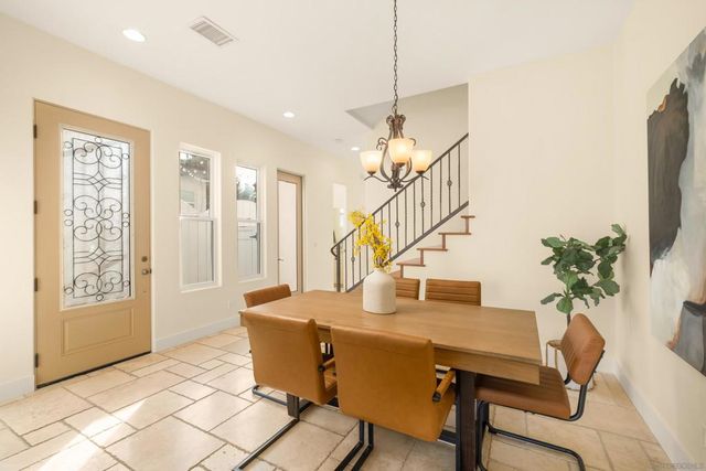 438 H, Coronado, CA 92118